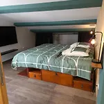Dom wakacyjny Le Nid De Moline 3 Etoiles Villemoustaussou