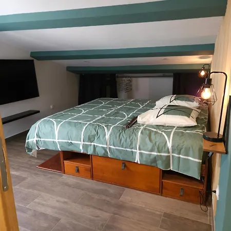 Ferienhaus Le Nid De Moline 3 Etoiles Villemoustaussou