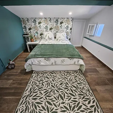 Le Nid De Moline 3 Etoiles * Villemoustaussou